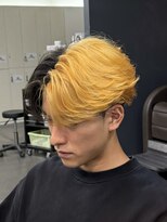 バース 梅田中崎町店(BIRTH)&nbsp;センターパート　ヒカルヘア　20代　ブリーチヘア