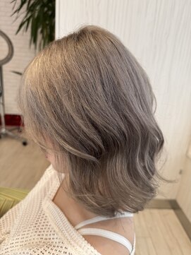ビス ヘア アンド ビューティー 西新井店(Vis Hair&Beauty) 透明感カラーダブルカラーブリーチミルクティーベージュ