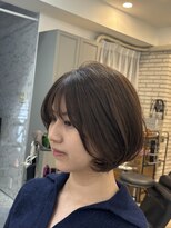 大人可愛い30代40代50代ふんわりショートボブ癖毛ショート