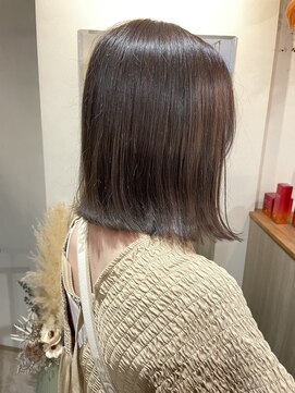 エンネ(Enne) くすみベージュ