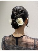 結婚式お呼ばれヘア アップスタイル