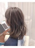 艶髪ミディアム