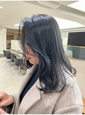 ミディアムレイヤーカットアッシュカラー赤み消しカラー