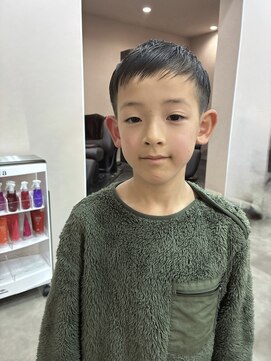 リリバイシエル(lili by CieL) カット