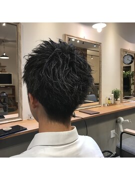 クローバー(clover) 束感スクールショートスタイル