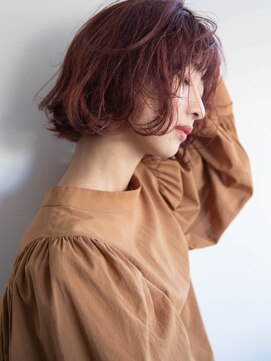 ニュイアン(nuian) 暖色系カラー ボブ