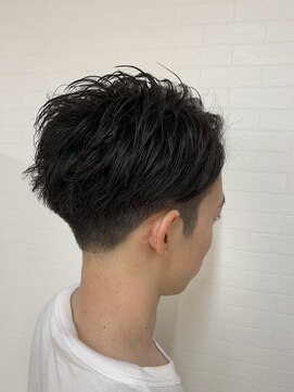 グランルッソ 岡山駅前(GRAN LUSSO) ツーブロックショート