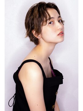 ラフィス ヘアー ルーム 難波本店(La fith hair room) 【La fith】 外はねくせ毛ショート