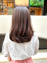 アフロートpd+ KOBE(AFLOATpd+)&nbsp;マイナス５歳レイヤーカット　明るめの白髪カラー