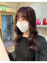 ヨーク(YOKE)&nbsp;【 YOKE 】大人かわいい似合わせラベンダーベージュ顔まわり