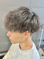 ニアウ 伊勢崎連取店(Niau)&nbsp;メンズマッシュパーマツイストスパイラルパーマ波巻きパーマ