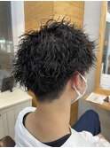 ツイストスパイラルパーマツーブロック波巻きパーマ