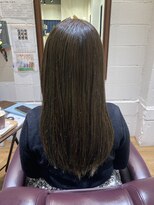 チアー ヘアリラクゼーション(cheer HAIRRELAXATION)&nbsp;カーキ系カラー