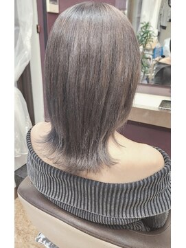 ラシック(Rachic) アッシュグレージュ