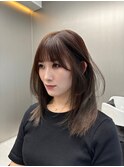 アッシュグレージュ/レイヤーカット/艶髪
