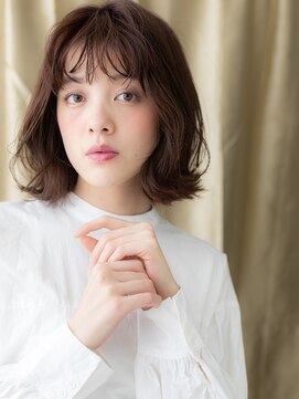 カバーヘアアンドスパ ブリス 浦和(COVER HAIR&SPA bliss) ミルクティーアッシュ外ハネくびれボブウルフ308W浦和30代40代