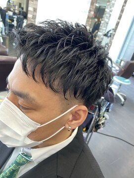 ヘアーメイク ロージー 北18条店(HAIR MAKE ROSY) かき上げヘア七三ヘアツーブロックメンズ波巻きスパイラルパーマ