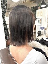 ハナビ(hanabi)&nbsp;髪質改善　縮毛矯正　ダークグレージュ　外はね