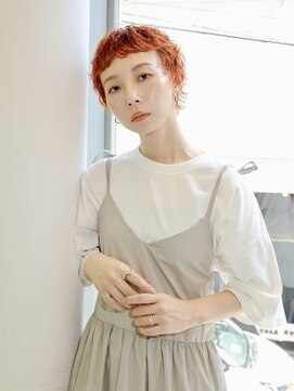 エムスラッシュ 本牧(M.SLASH) オン眉/マッシュパーマ/ブリーチ/オレンジゴールド/本牧