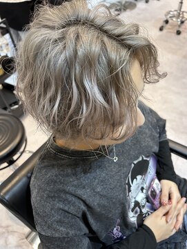 ミリ 北千住(millit) グレージュ