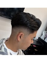 ザ クラフトバーバーショップ(THE CRAFT BARBERSHOP)&nbsp;七三分けバーバースタイル