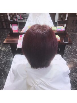 ヘアースタジオ ドールズコレクション(HairStudio DollsCollection) 劇的ピンク