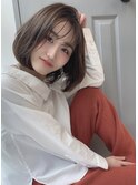 まとめる内巻きゆるボブ