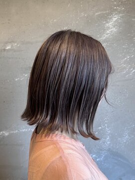 イチパーセント ヘアメイクアップ 1％ HAIR MAKE UP 外ハネグレージュカラー