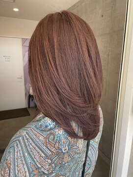ロッカヘアエジェ(ROCCA hair eje.) ミディアムレイヤー/ピンクカラー