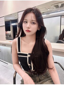 リリー(Lilley) 【lilley 稲永麻衣】レイヤーカット+ロングヘア+韓国ヘア