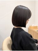 前髪カット顔まわりくびれレイヤー外ハネミディボブ