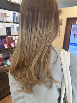 ビーバイシージャストビューティー(B by C just beauty) レイヤースタイル