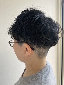 アクイール(ACCUEILLIR) メンズライクナチュラルパーマ