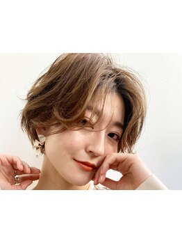 パーマでイメチェン♪髪質を見極めた商剤選定でダメージレスで理想のカール感を実現！朝の時短にも◎