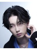 センターパートウルフヘアフェザーパーマ毛流れニュアンスメンズ