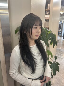 シエルバイアフロート(ciel by afloat) ハッシュカット/レイヤーカット/オリーブグレージュ