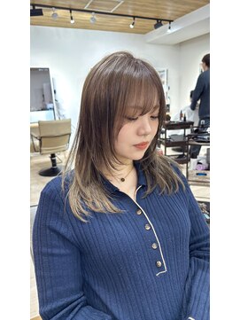 エメ(aimer) レイヤーカット/弘前市