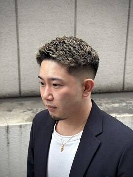 ダムディートウキョウヘアーラウンジ 上野店(DAMDEE TOKYO hair lounge) 大人パーマ×フェード