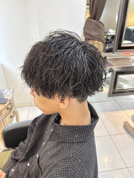 アイズ 海老名(AIZU) ツイストスパイラルパーマ 縦落ちツイスト 縦落ちスパイラル