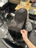 エスカーラ 町田(THE ESCALA) 髪質改善/美髪縮毛矯正/うるつやがわかる/ツヤ髪スタイル/韓国