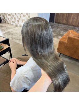 アンアンアヴェダ 沖縄ライカム店(anan aveda) オリーブグレージュ