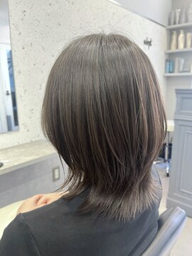 アデプト 北千住店(adept) 【adept北千住　エリ】ミディアムレイヤー×ナチュラルウルフ