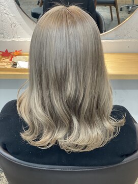 サイ(sai) 【塩崎担当】ミルクティーカラー