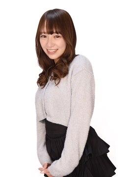 巻き大人スタイル　ふんわりカールでお手入れ簡単♪