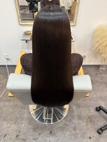 ウル(Uru)&nbsp;毎日乾かしただけでツヤツヤな縮毛矯正