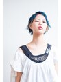 ヘアーアスクアドア(hair ask Adore) ビビットなカラーでポイントを入れました。