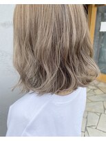 リースリー(Re.3 connecting beauty)&nbsp;ハイライトカラー☆ミルクティーベージュ