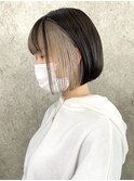 前髪インナーカラーダブルカラーミルクティーベージュミニボブ