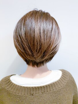 ビアンコ(BlANCO) 【BLANCO北堀江】短すぎない大人ショートボブ