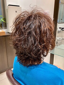 エムタニグチオーブ(M.TANIGUCHI o.r.b) エアリ-パ-マ